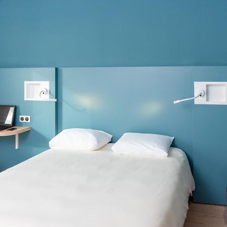 Ibis Budget Cognac Châteaubernard Exteriör bild