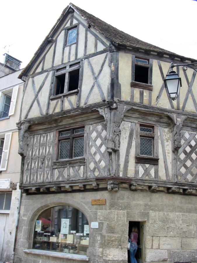 Ibis Budget Cognac Châteaubernard Exteriör bild